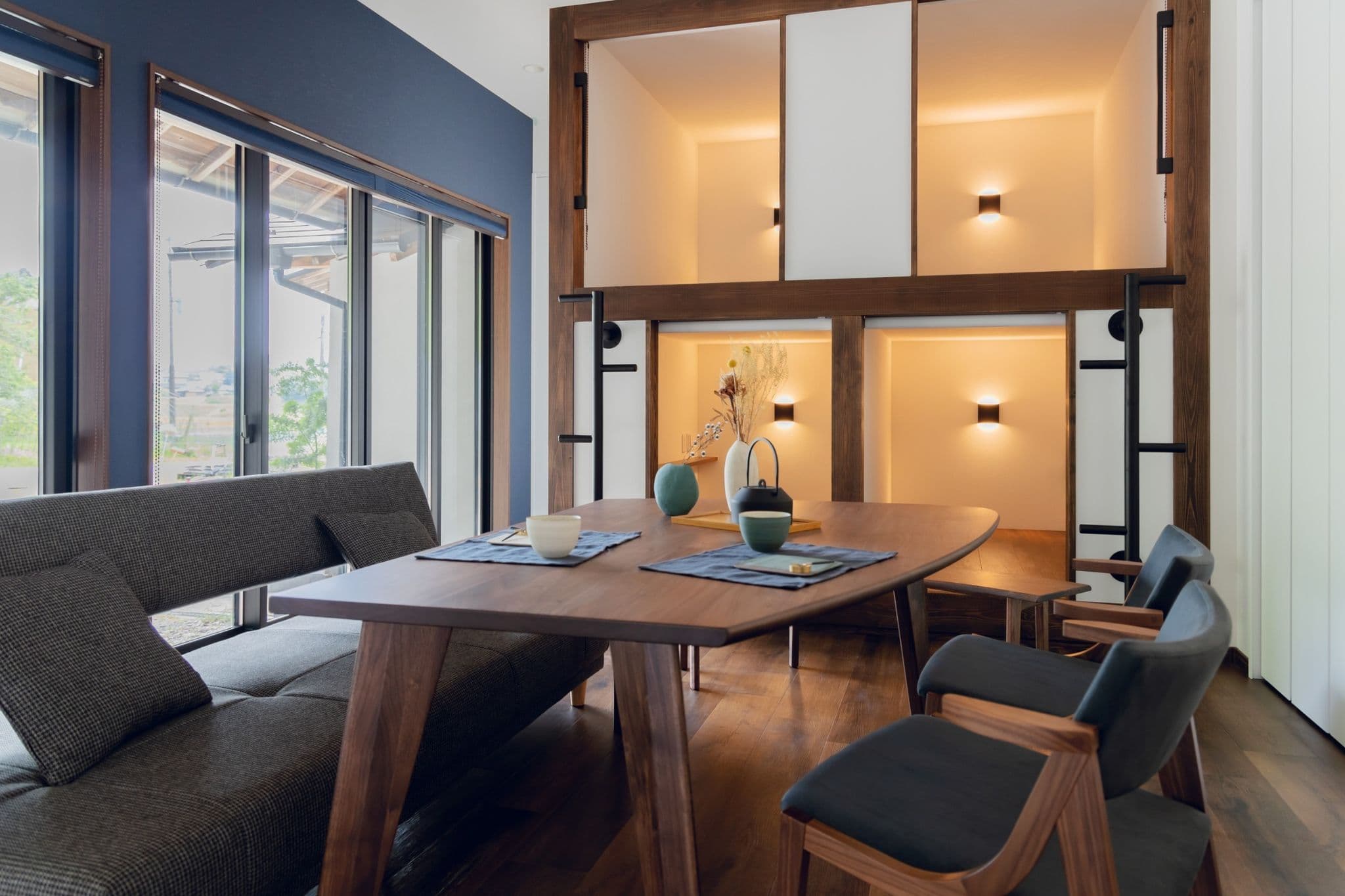 ダイニングテーブル正面